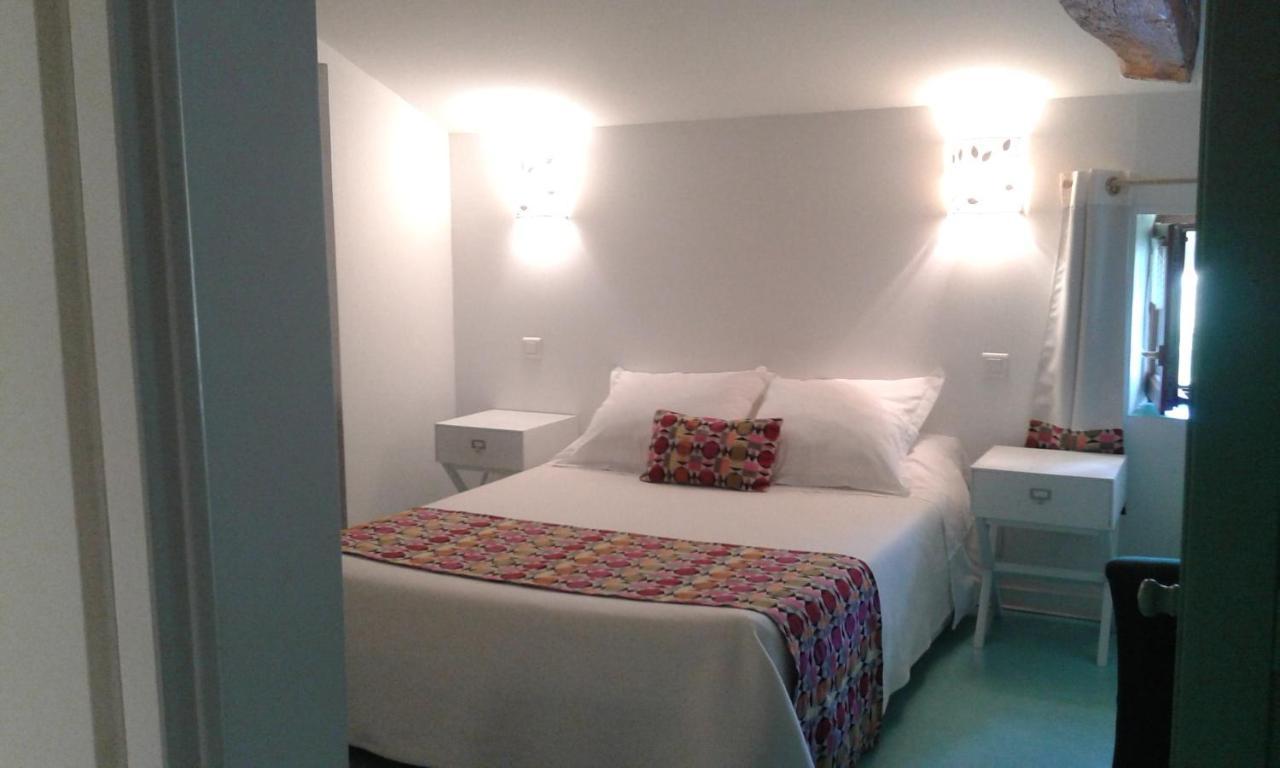 Les Croisettes Bed and Breakfast Le Pin  Exteriör bild